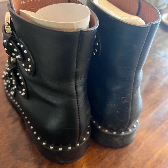 Givenchy Elegant studded ankle boots size 8 excellent condition - Picture 5 of 10